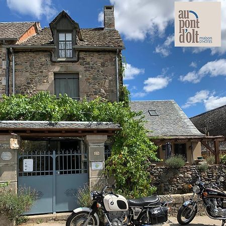 Au Pont D'Olt Hotel Saint-Come-d'Olt Exterior photo