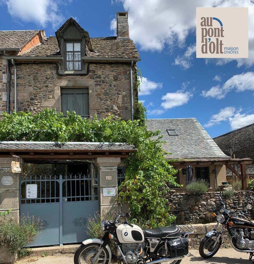 Au Pont D'Olt Hotel Saint-Come-d'Olt Exterior photo