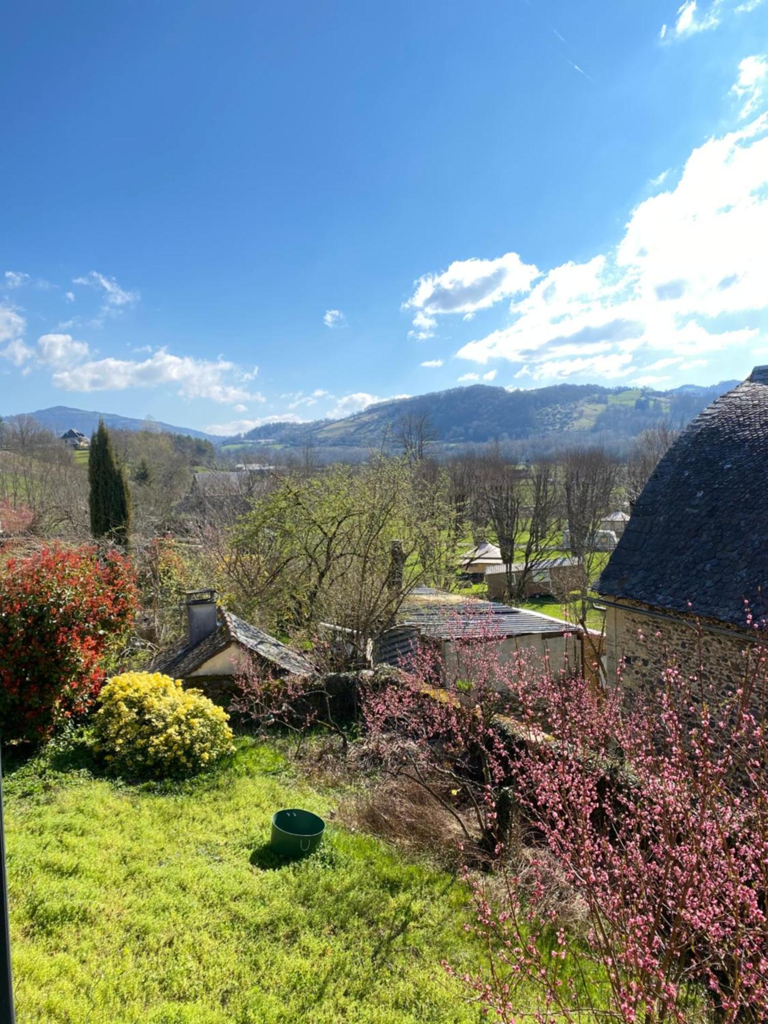 Au Pont D'Olt Hotel Saint-Come-d'Olt Room photo