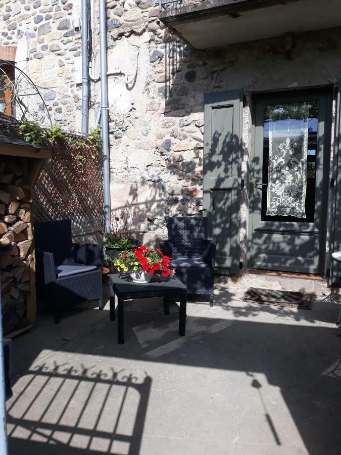 Au Pont D'Olt Hotel Saint-Come-d'Olt Exterior photo